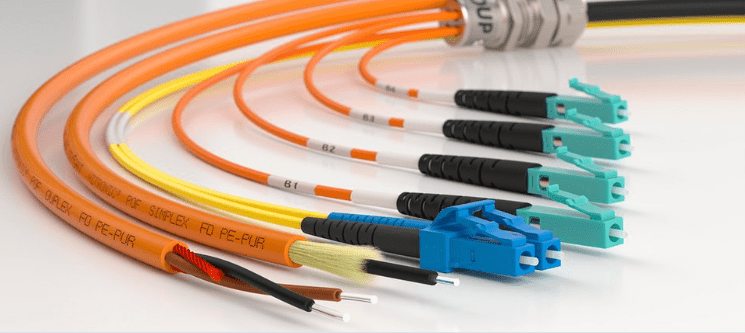 En omnielectric contamos con cables de fibra óptica 