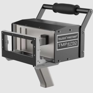 Vista frontal de la marcadora Telesis PINSTAMP TMP4750 diseñada para grabado por micropercusión en metales y trazabilidad industrial