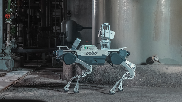 Robot cuadrúpedo Deep Robotics inspeccionando subestación eléctrica
Rescate y Emergencias